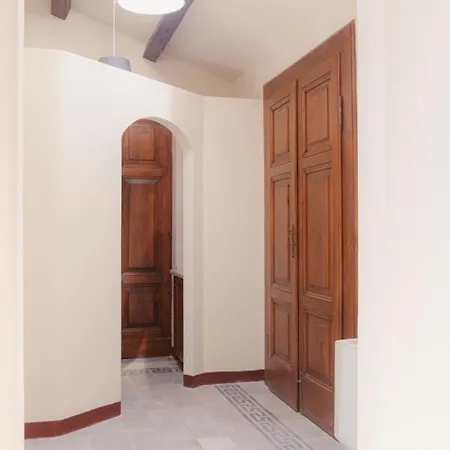 Palazzo Lucangeli 3* ポルト・レカナーティ