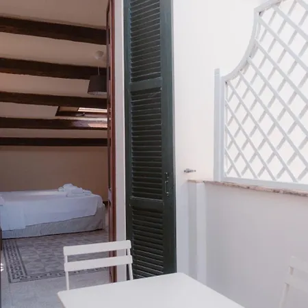 Palazzo Lucangeli 3*