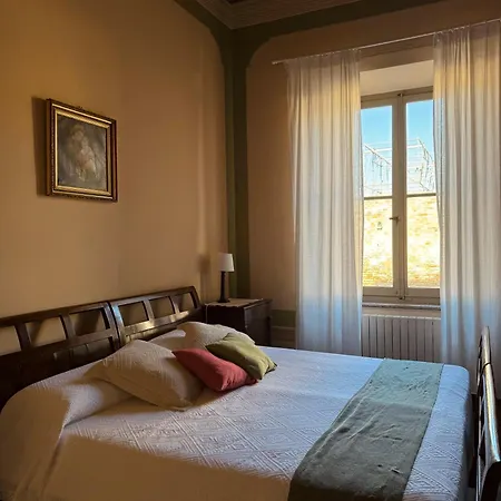 Palazzo Lucangeli Gæstehus 3*
